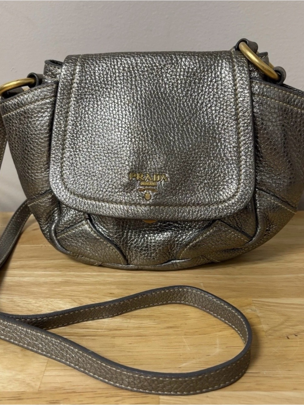 Prada Vitello Daino Leather Bandoliera - Silver Crossbody Bag
